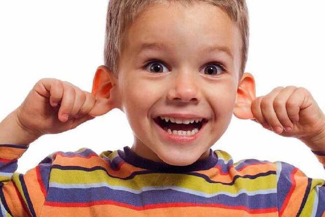 Как правильно реагировать на обиды: Карпачев дал совет родителям, чьих детей травят в школе из-за внешности