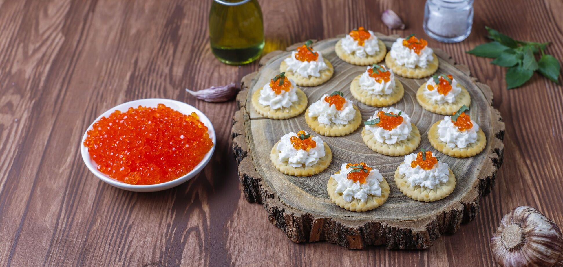 Что положить в тарталетки, чтобы получилась вкусная закуска на Новый год: подсказка