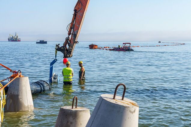 У Балтійському морі трапилася аварія на електрокабелі: у момент НП поблизу перебували два кораблі