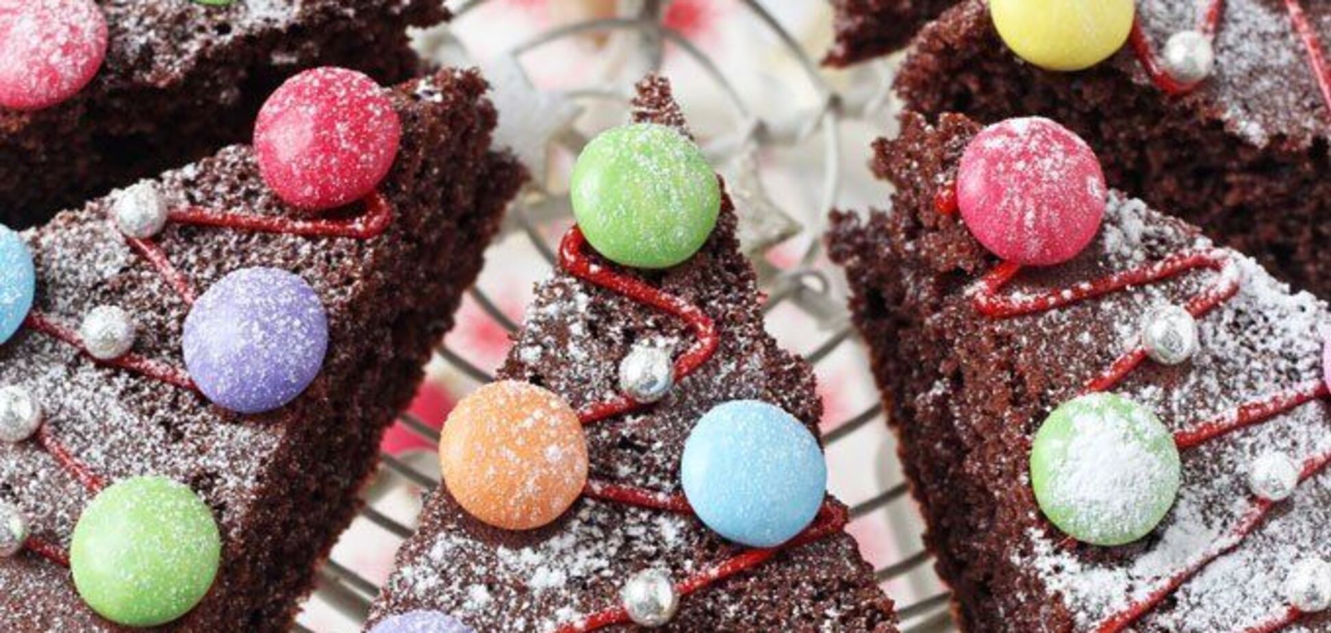 Сладкие елки для детей на Новый год: десерт, который точно понравится малышам