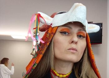 Катя Chilly потрапила в гучний скандал через єврейський символ у центрі Києва: співачку звинуватили в антисемітизмі