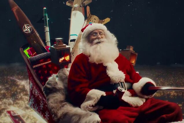 В Росії пропагандисти поширюють цинічний ролик, як ППО збила Санта-Клауса над Москвою. Відео