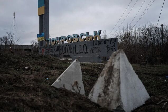 'Місто, яке неможливо впізнати': українські фотографи показали реалії Покровська, який знищує Росія