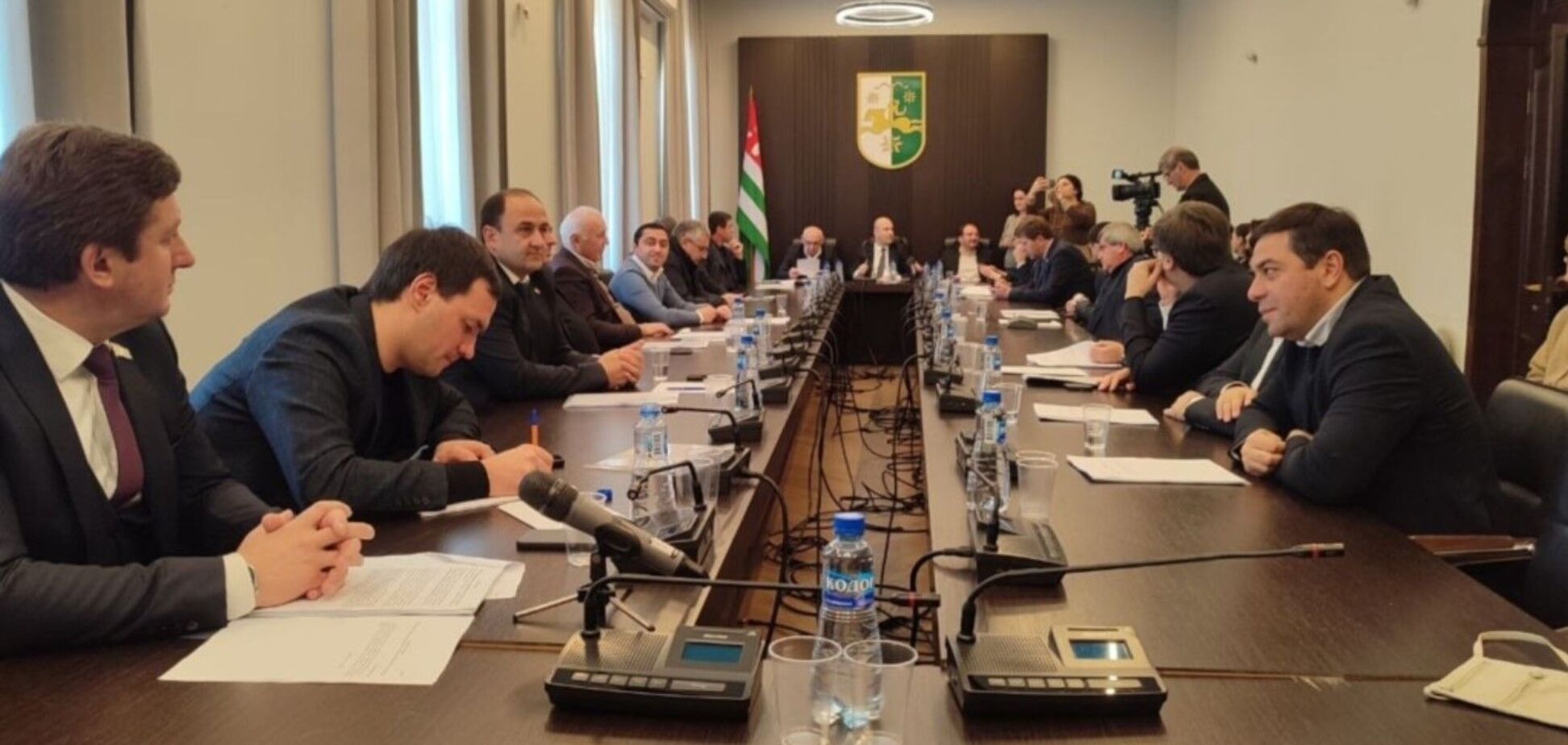 'Парламент' окупованої Абхазії відхилив так звану інвестиційну угоду з Росією: що це означає