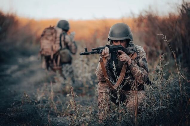 Украина не может больше так жить, если хочет чего-то достичь на поле боя. Интервью с Олегом Симорозом