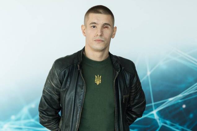 Представит казацкий медовик: защитник Мариуполя Александр Дидур отправится в США, чтобы бороться за освобождение пленных собратьев