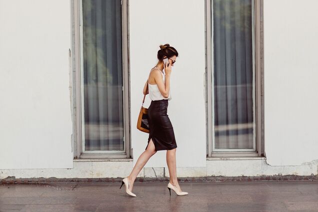 Позбудьтеся цього антитренду: чим можна замінити застарілу спідницю-олівець