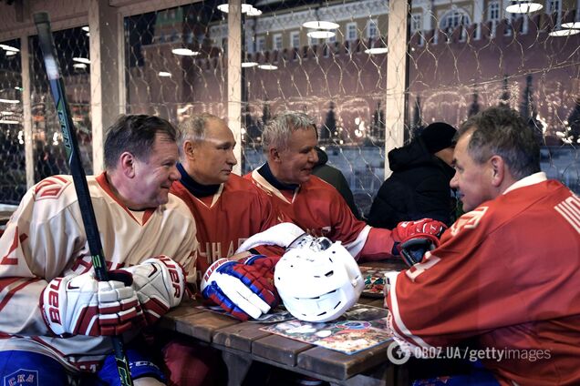 Фетисов заявил, что забаненую Россию 'должны будут попросить' вернуться на международную арену, и стал посмешищем