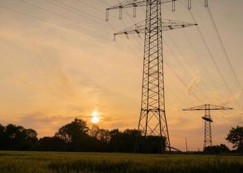 Скасування цінових обмежень могло б зменшити кількість відключень електроенергії – директор Центру дослідження енергетики