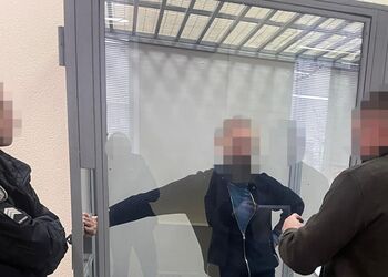 Артур Емельянов под стражей