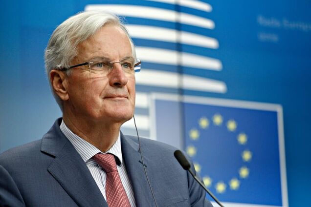 Премьер-министр Франции подал в отставку после вотума недоверия: что происходит