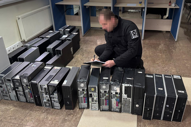 В Україні викрили масштабний шахрайський кол-центр