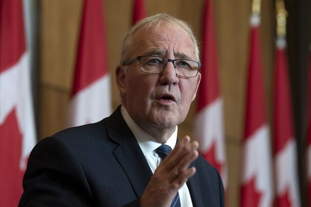 Крок до перемоги: Канада планує передати Україні частину забороненої вогнепальної зброї