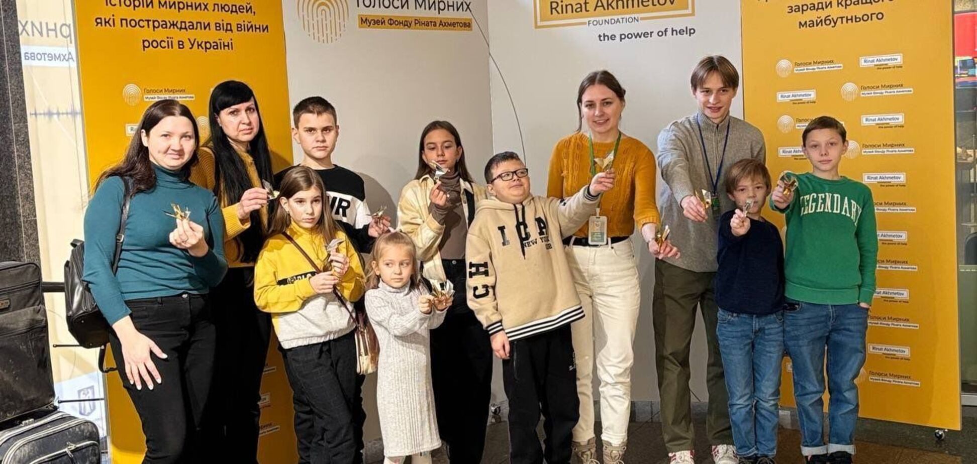 При поддержке Фонда Рината Ахметова реализован проект Origami for Life для украинских детей