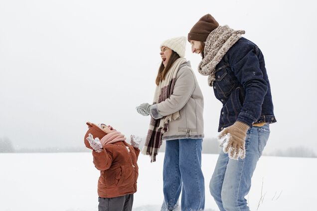 'Гончаренко центры' запустили горячую линию юрпомощи по детским выплатам