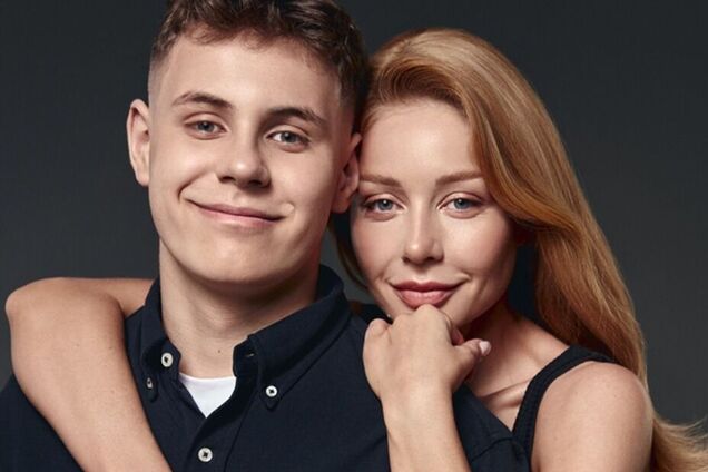 'Наче сестра з братом': Тіна Кароль приголомшила мережу фото з сином-підлітком