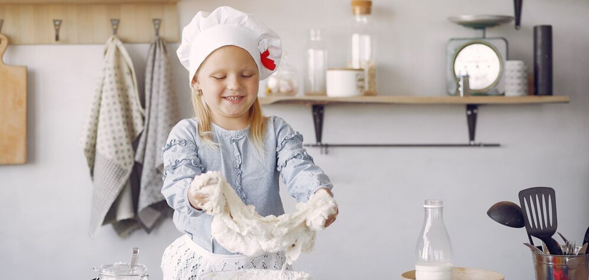 Можно ли давать ребенку блюда с содой, разрыхлителем или желатином: объясняет эксперт