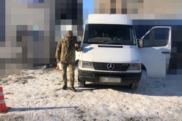 Favbet Foundation передав ЗСУ ще два мікроавтобуси Mercedes-Benz Sprinter