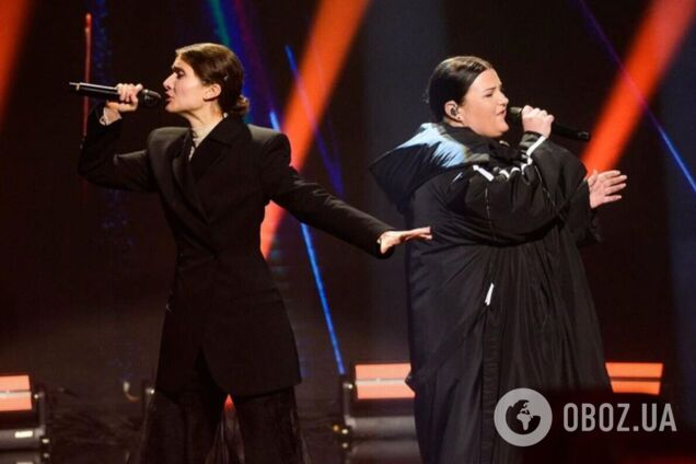 'Две головы с микрофонами': alyona alyona объяснила свой черный аутфит на Нацотборе-2024 и спровоцировала дискуссию