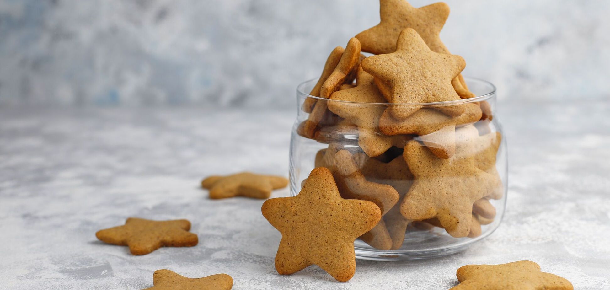 Домашнє пісочне печиво, яке просто тане у роті: легкий рецепт