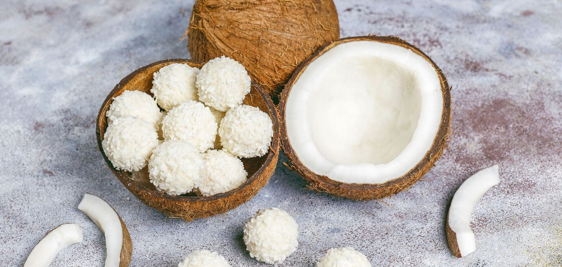А-ля 'Рафаелло': бюджетні домашні цукерки з кокосом