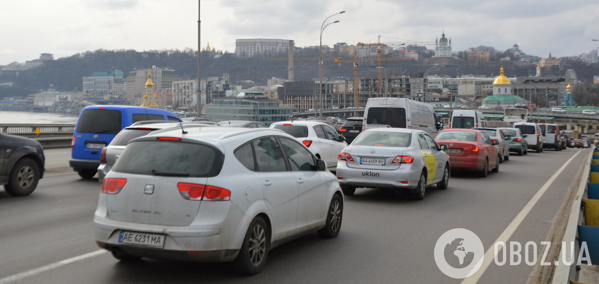 У Києві на дорогах утворилися ранкові затори