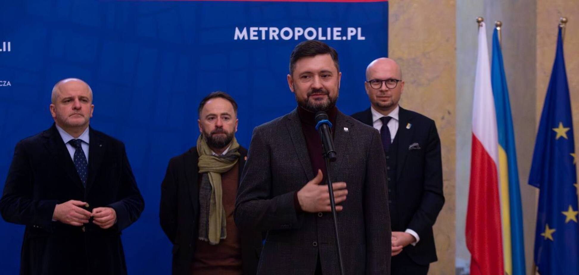 Первый уникальный кейс: в Польше обсудили стратегию Mariupol Reborn