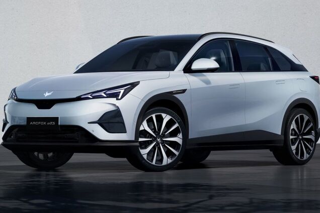 BAIC ArcFox Alpha T5