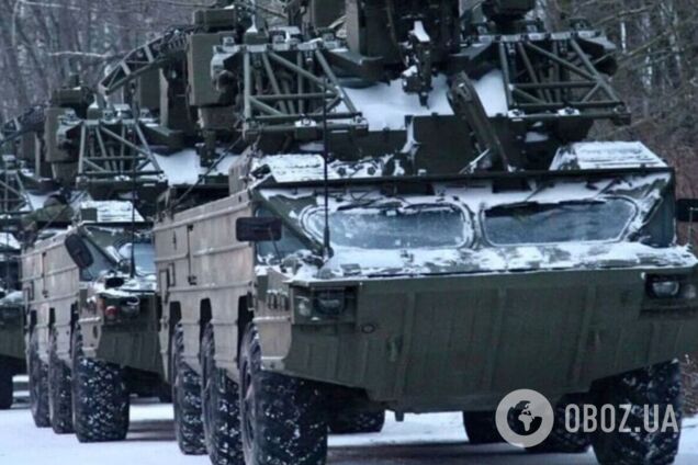 Білорусь перекидає військову техніку ближче до кордону з Україною: у ДПСУ відреагували