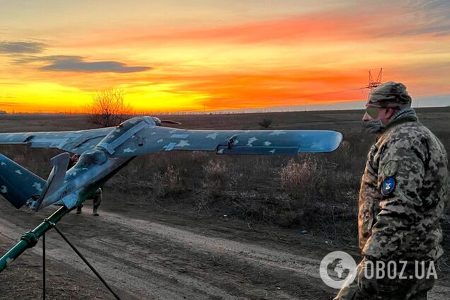 Працюють 200 заводів: Україна збільшила виробництво дронів у 10 разів за пів року – WSJ