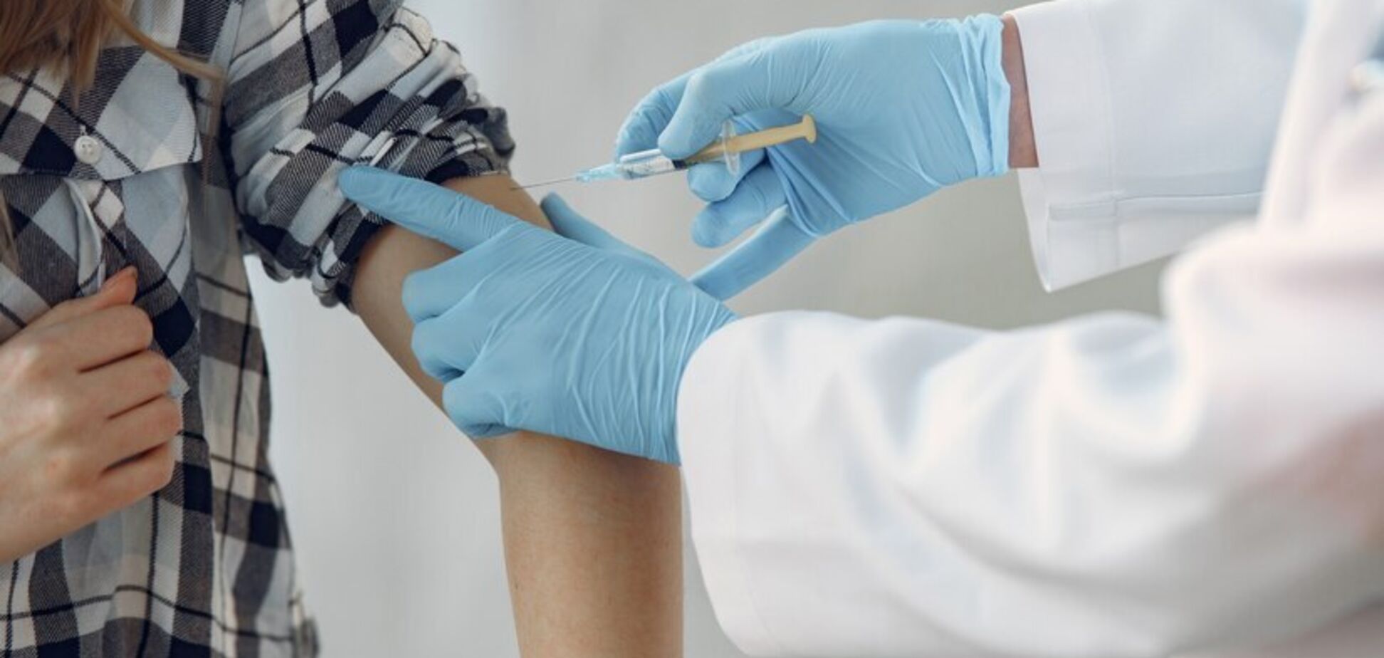 Украина впервые вводит бесплатную вакцинацию против вируса папилломы человека: что известно
