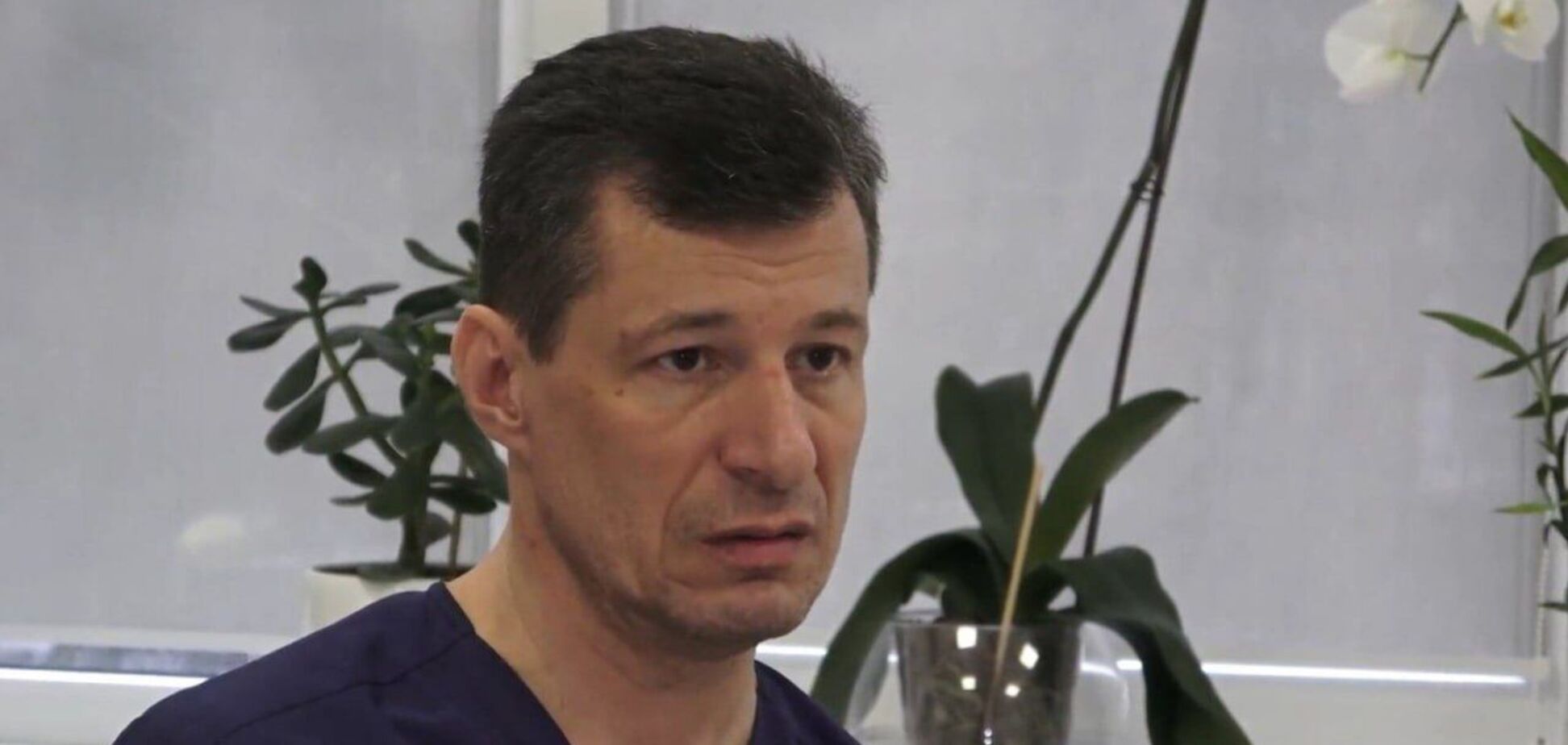 'До сих пор не верю, что был в аду': врач из фильма '20 дней в Мариуполе' рассказал свою историю музею 'Голоса мирных' Фонда Рината Ахметова