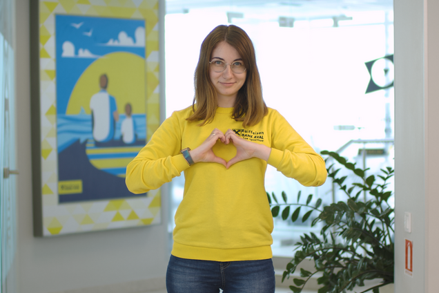 Система мотивації включає річну та щомісячні премії