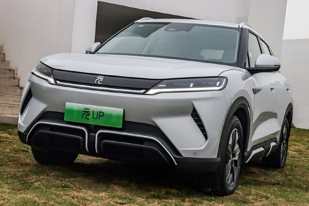 BYD Yuan UP