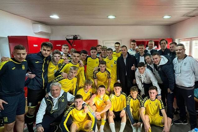 СМИ назвали неожиданную проблему сына Шевченко в сборной Украины