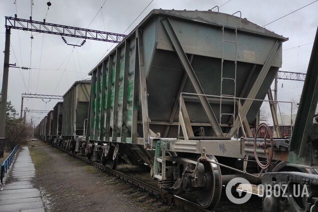 Вантажний потяг збив на смерть чоловіка