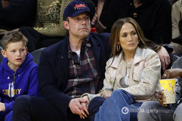 Помолодел минимум на 10 лет: Бен Аффлек сбрил бороду и поразил поклонников. Фото до и после