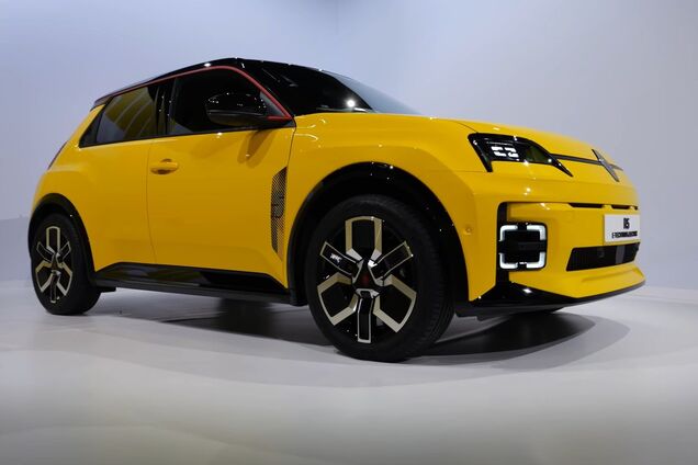 Renault 5 E-Tech electric