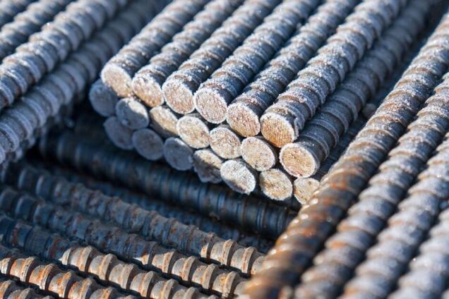 Євродепутати та металургійні компанії закликали до повної заборони імпорту російських слябів до ЄС