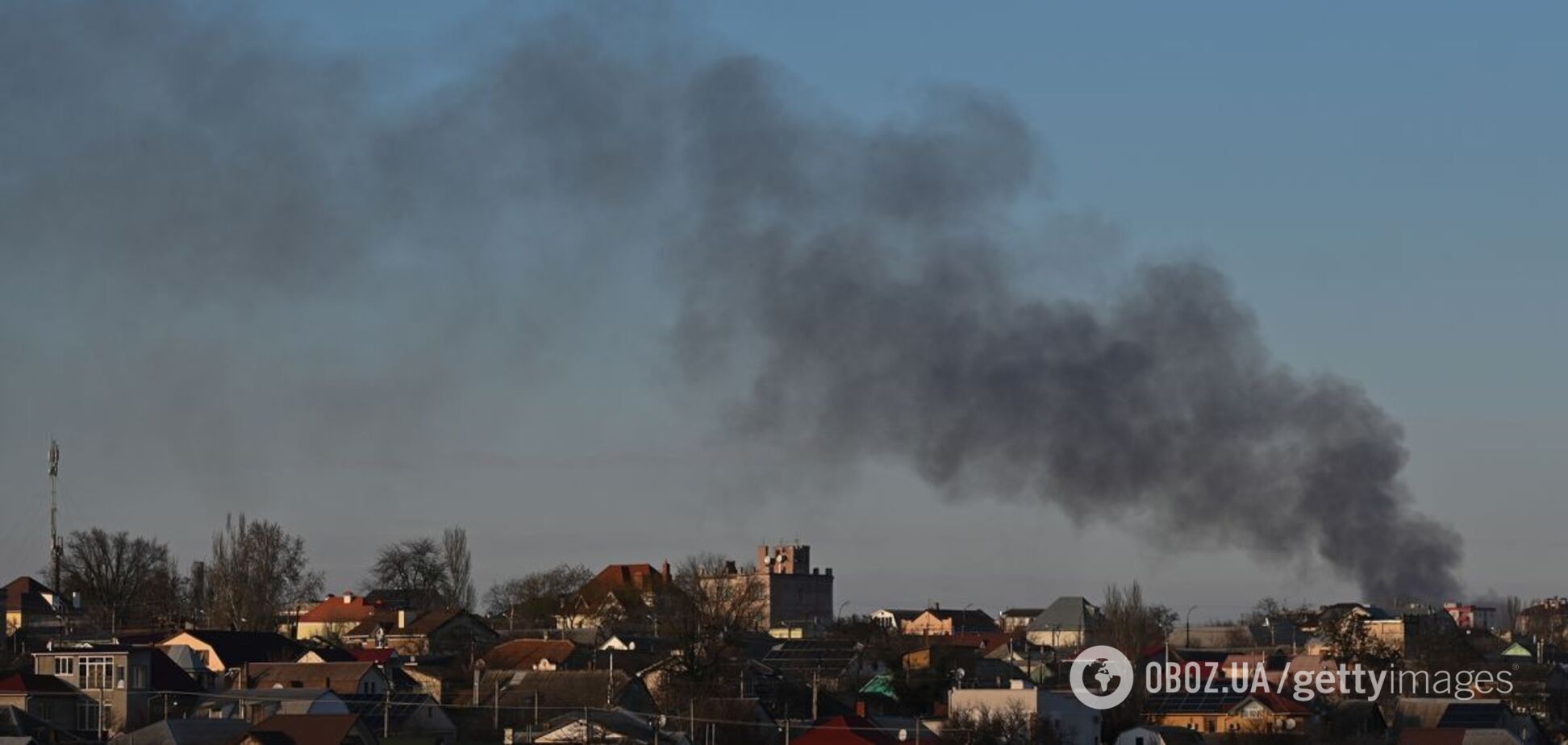 Окупанти атакували Прикарпаття дронами і ракетами: є приліт, постраждала людина