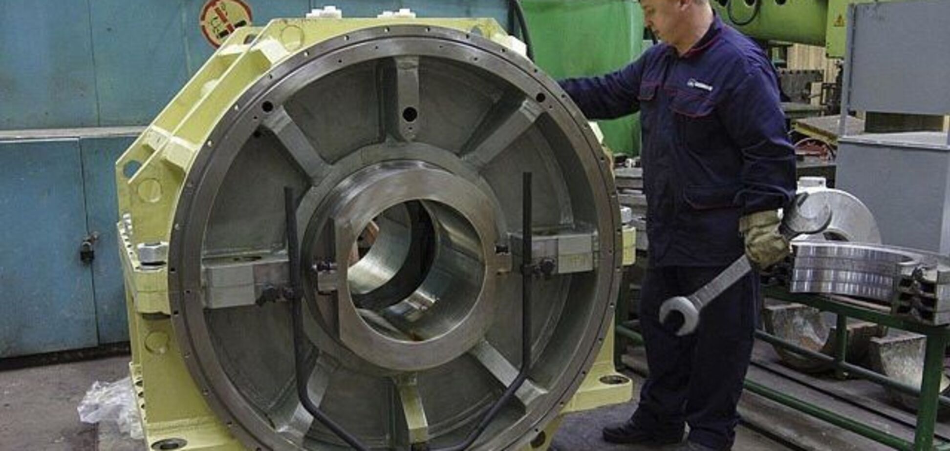 А что там российские 'не имеющие аналогов в мире' вертолетоносцы проекта 23900?