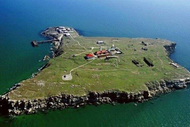 Войска РФ регулярно пытаются снова захватить Змеиный: Буданов сказал, почему это невозможно