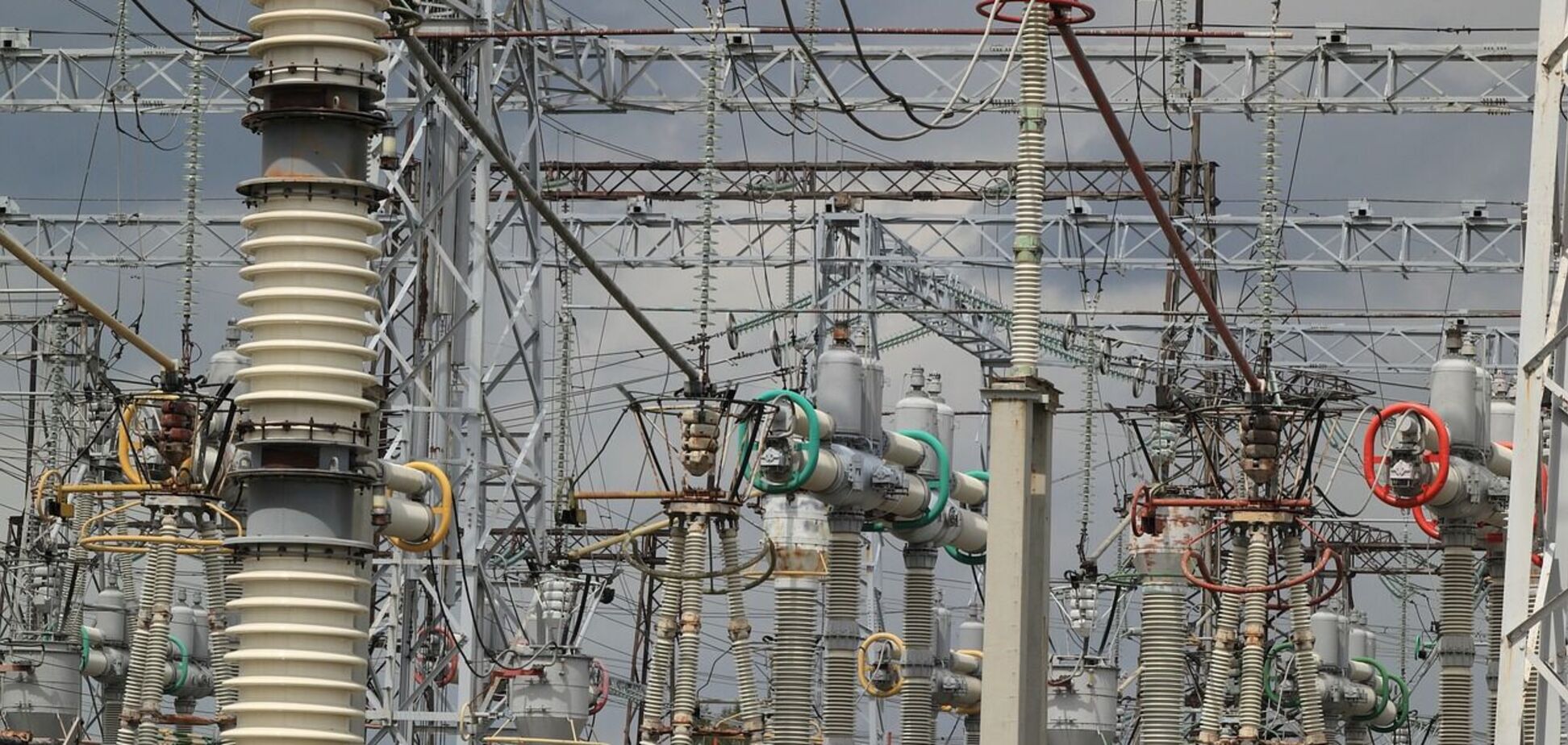 НАБУ та САП завершили слідство у справі про розкрадання електроенергії