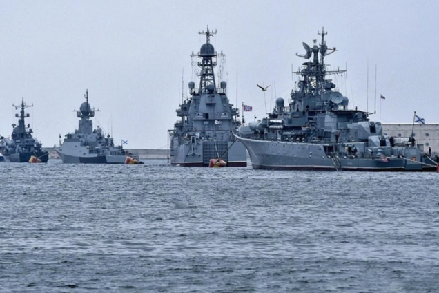 'Вивели усі ракетоносії': у ВМС сказали, які російські кораблі залишилися в Криму