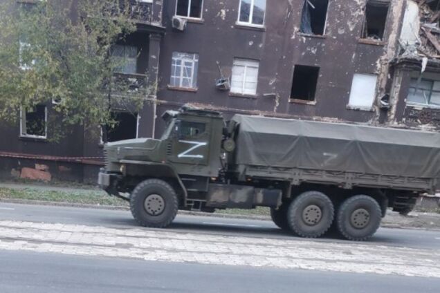 Окупанти активно перекидають техніку і живу силу в бік Бердянська: з'явилися подробиці. Відео