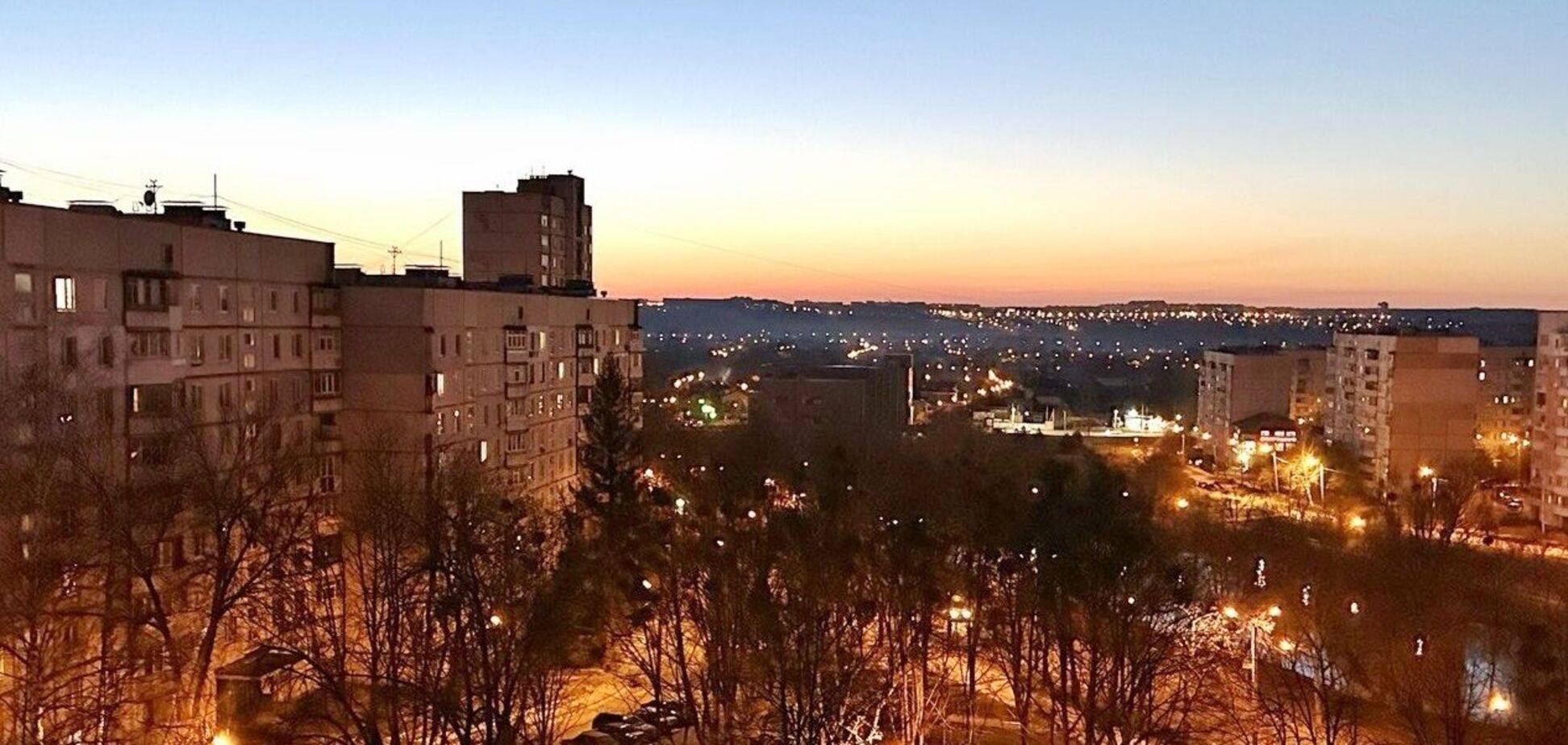 В города понемногу возвращают свет