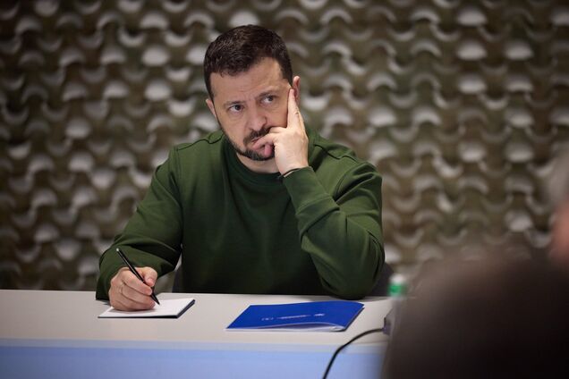 'Сделано в Украине': Зеленский рассказал о новых контрактах на автоматизированные системы ведения огня и FPV-дроны