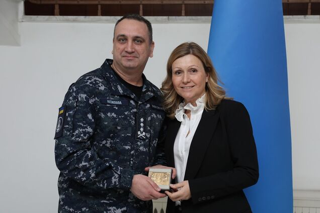 'Нічого не виключаємо': спікерка парламенту Франції прокоментувала ймовірну відправку військ в Україну