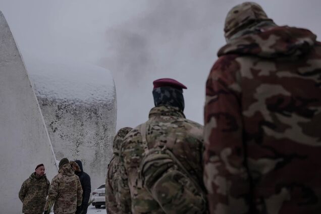 Если бы депутаты жили в реалиях войны, они бы не поступили так с военными. Армия – это разновидность рабства?