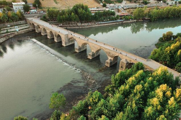 У Туреччині виявили перший в історії римський саркофаг: як він може змінити історію. Фото